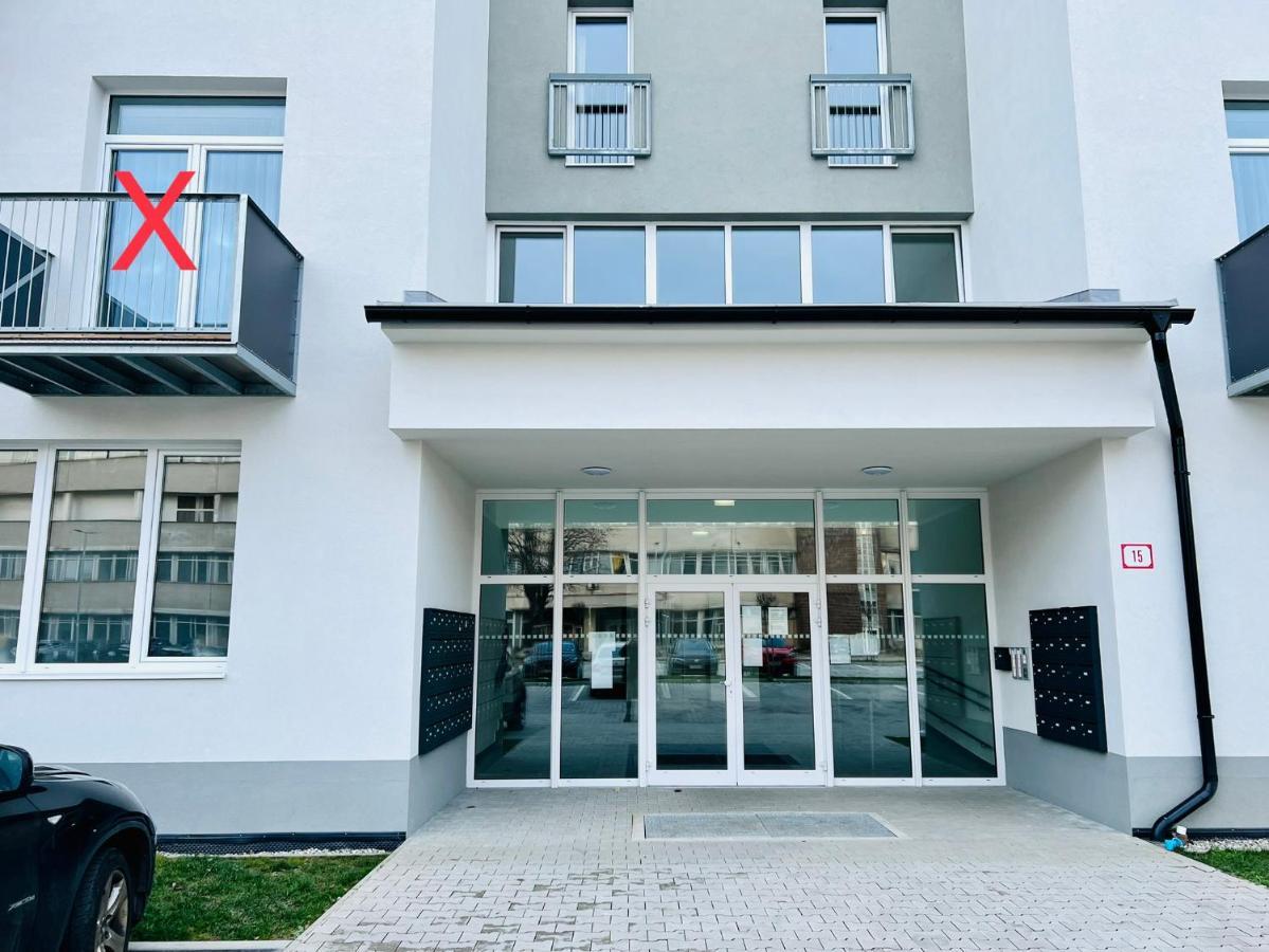 Apartman Liptov Np9 Liptovský Mikuláš 외부 사진
