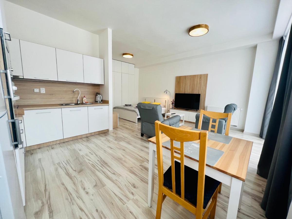 Apartman Liptov Np9 Liptovský Mikuláš 외부 사진